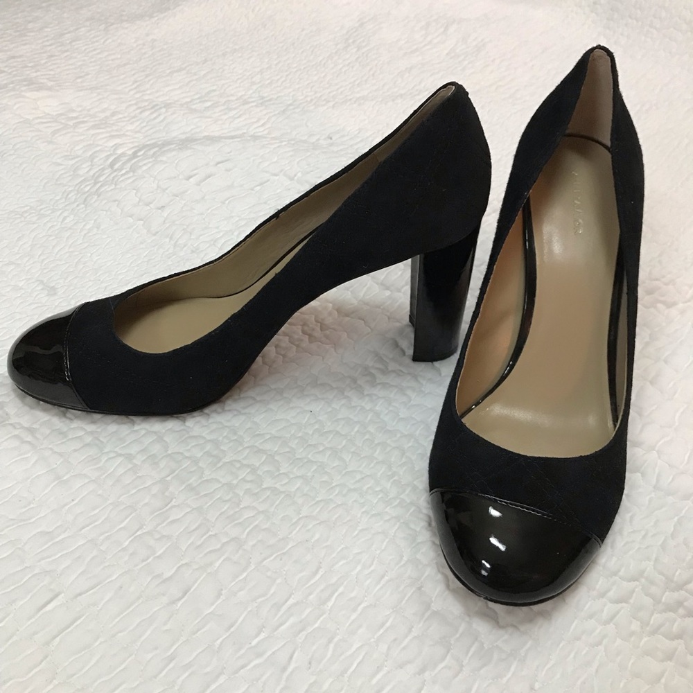 Ann Taylor Black Pumps
